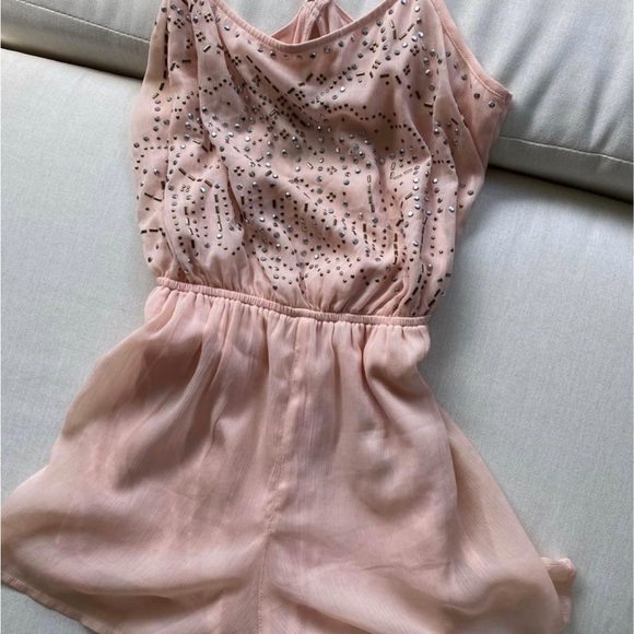 Blush Pink Hollister Romper with Embellished bead top - Picture 5 of 6